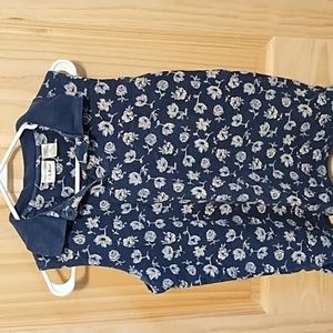 Sleeveless polo shirt